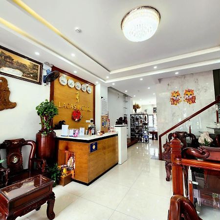 Lacas Hotel Куи Нхон Екстериор снимка