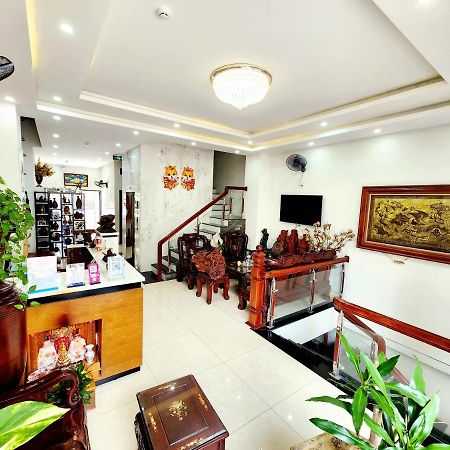 Lacas Hotel Куи Нхон Екстериор снимка