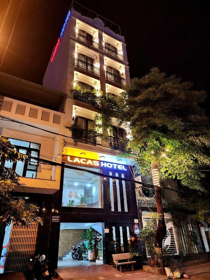 Lacas Hotel Куи Нхон Екстериор снимка